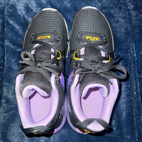 Lebron witness 7’s - Picture 2 of 5